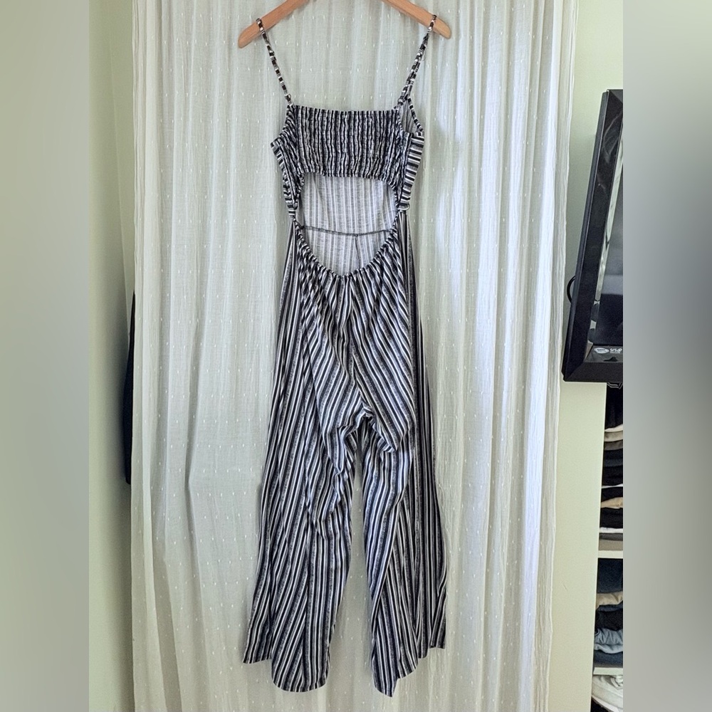 Derek Heart Black Striped Long Pants Romper - Picture 4 of 5